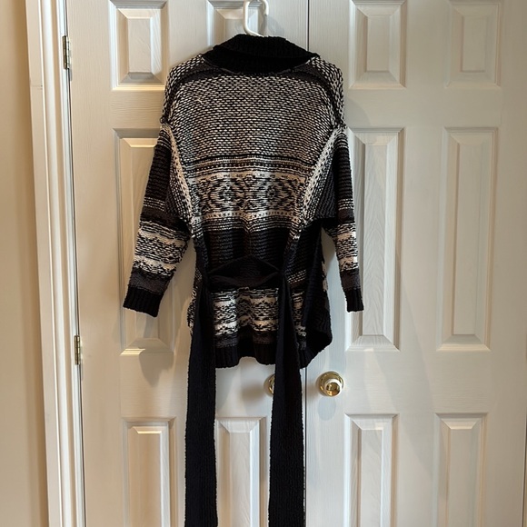 Free People Cozy Cabin Cardigan wrap style w belt Size XS Excellent Condition - Picture 14 of 16
